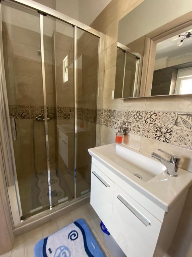 Villa Emerald Luxury Living Nikiti  Esterno foto