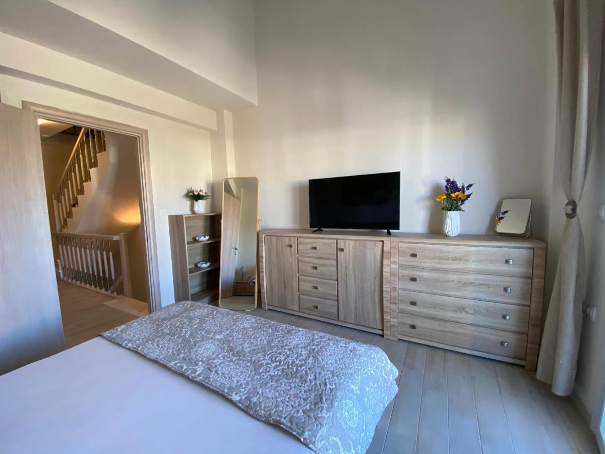 Villa Emerald Luxury Living Nikiti  Esterno foto